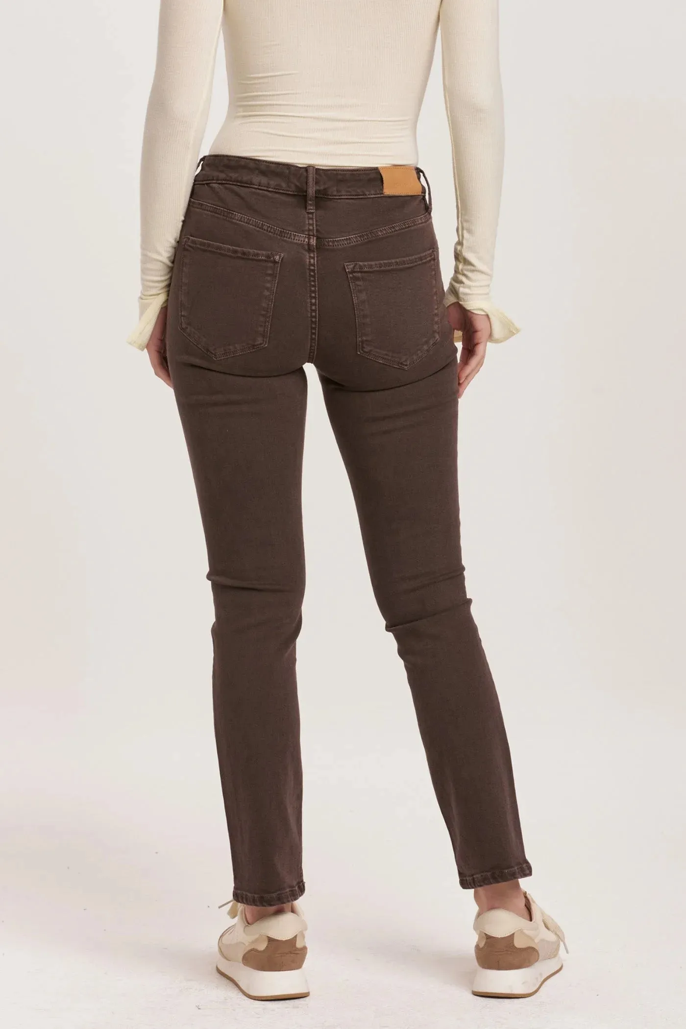 Blaire Mid Rise Slim Straight Jeans - Mocha Brown