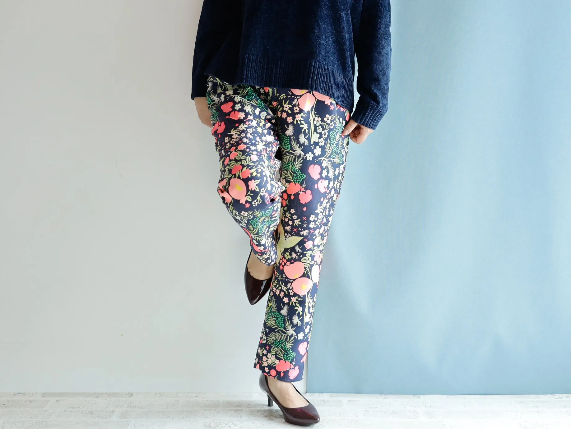 <P10A> CRAZY -Tapered Pants