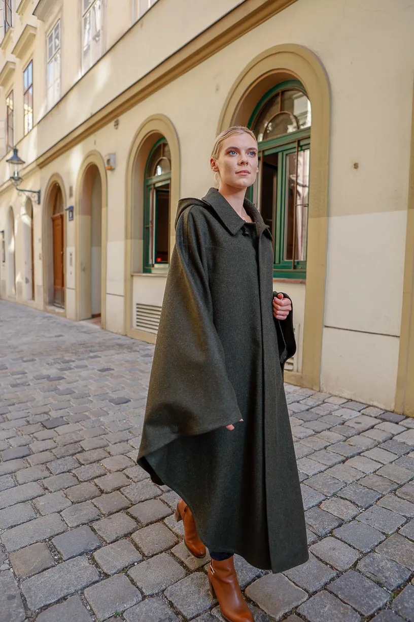 Unisex / Women's Green Loden Cape